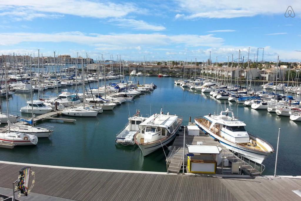 Studio Face Au Port Agde Exterior photo